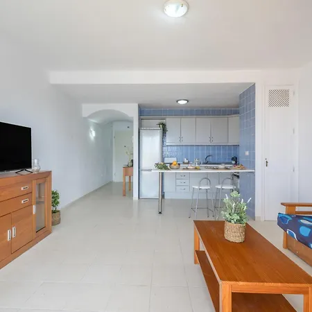 Brisas Chasna 2 דירה