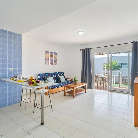 Brisas Chasna 2 Apartamento *