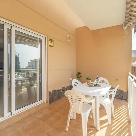 Апартаменты Brisas Chasna 2 Адехе